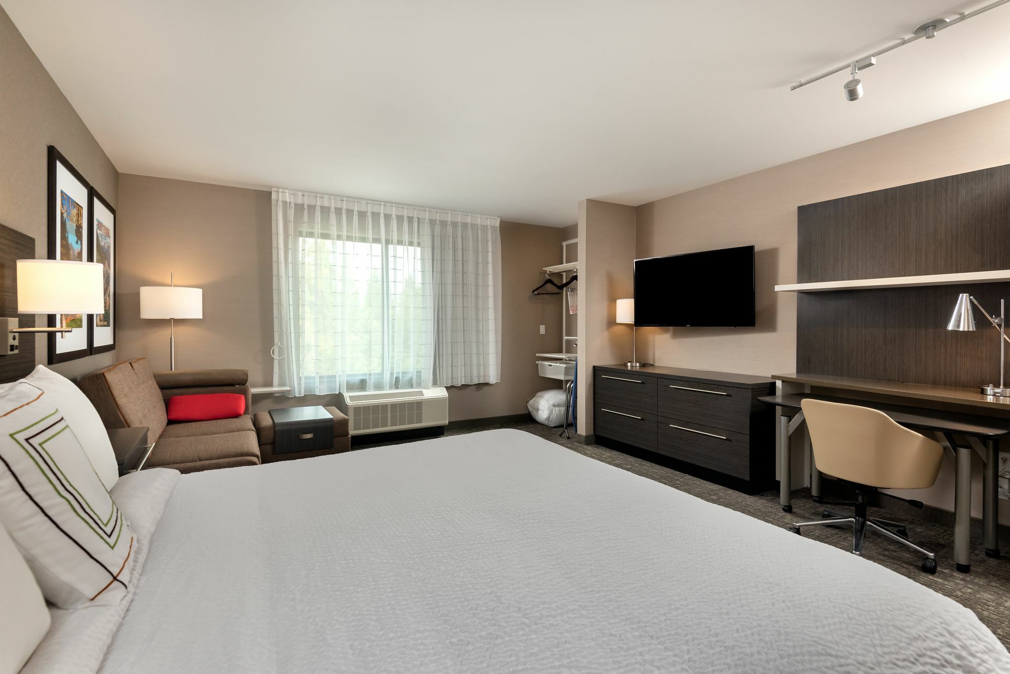 Towneplace Suites By Marriott Уайтфиш Екстериор снимка