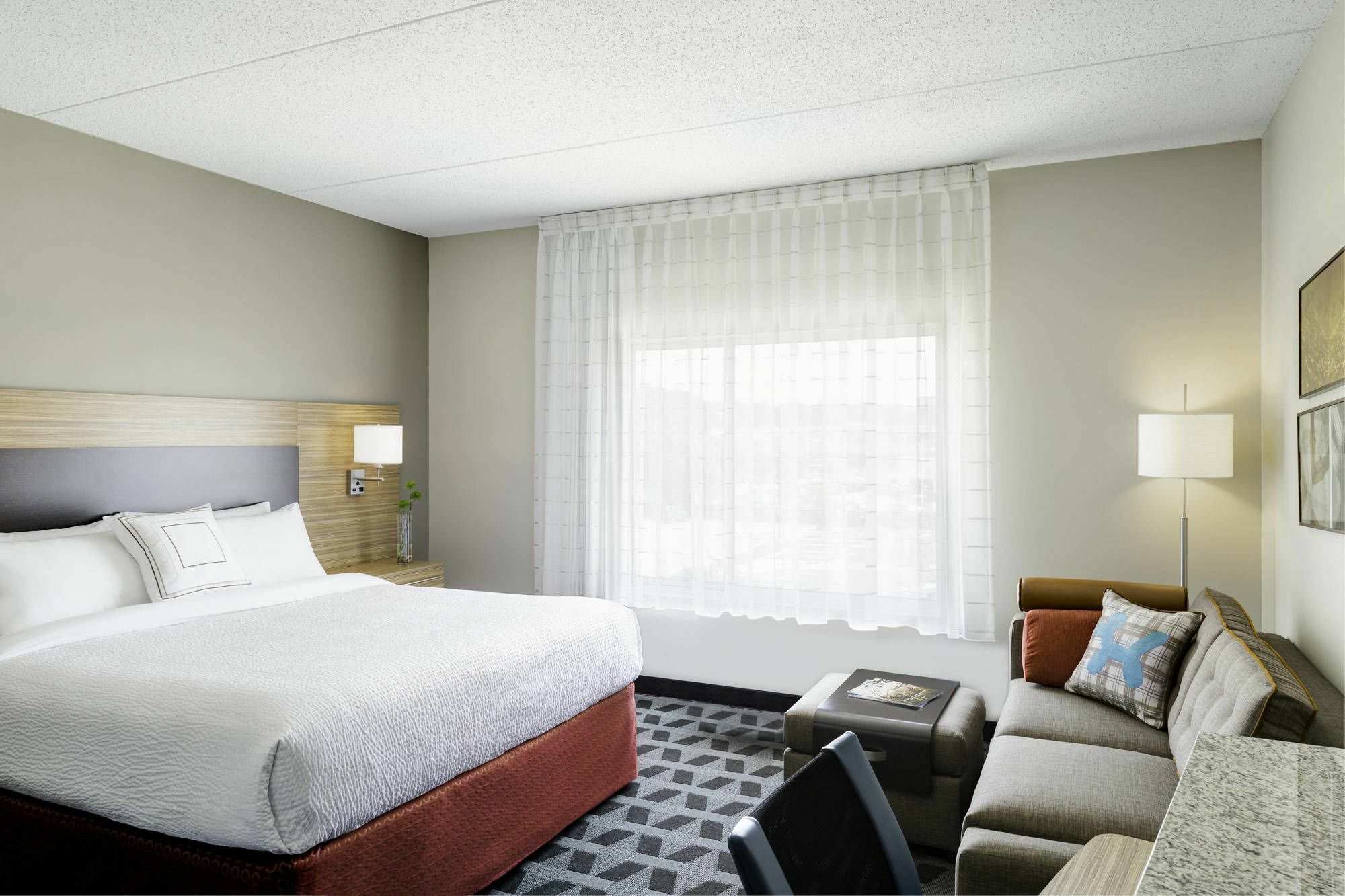Towneplace Suites By Marriott Уайтфиш Екстериор снимка